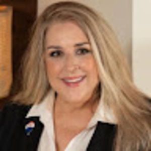 Meet your Posher, Leann